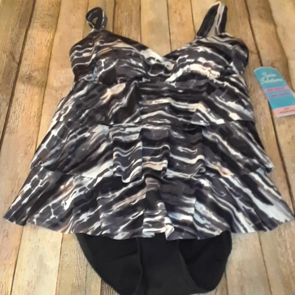 Swim Solutions Coastal Plates Tiered One-Piece Black White 8 - Picture 2 of 8